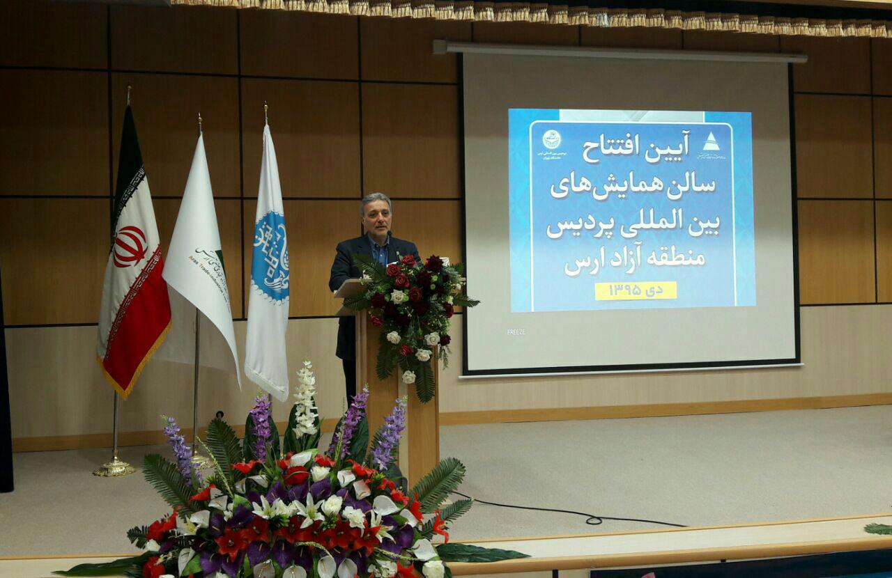 رئیس دانشگاه تهران دکتر محمود نیلی